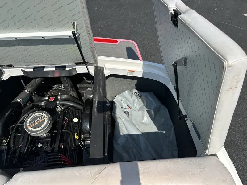 Slide: The Image of MasterCraft XStar 2007 - 17