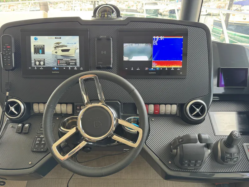 Slide: The Image of Absolute 48 Navetta 2021 - 13