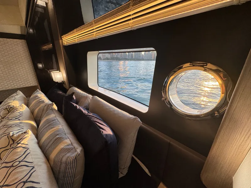 Slide: The Image of Absolute 48 Navetta 2021 - 34