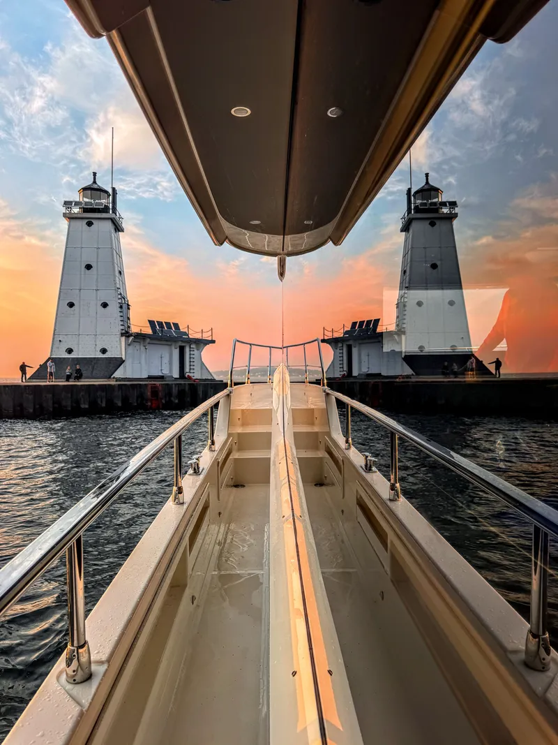 Slide: The Image of Absolute 48 Navetta 2021 - 53