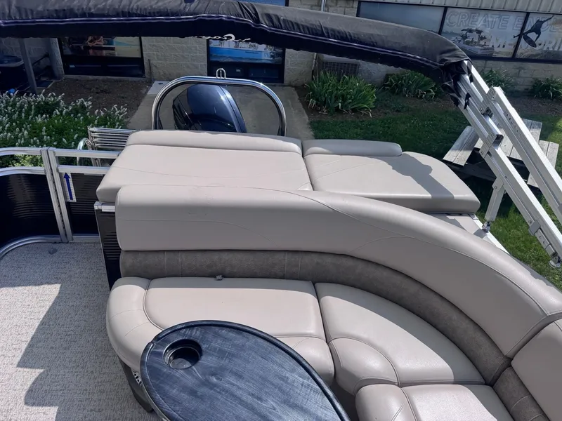 Slide: The Image of Avalon LSZ 2285 CR 2020 - 11