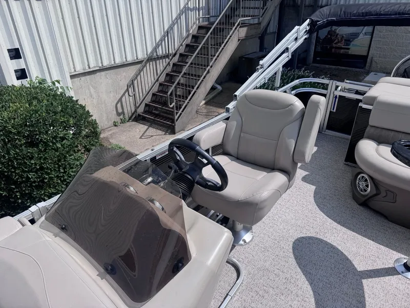 Slide: The Image of Avalon LSZ 2285 CR 2020 - 8