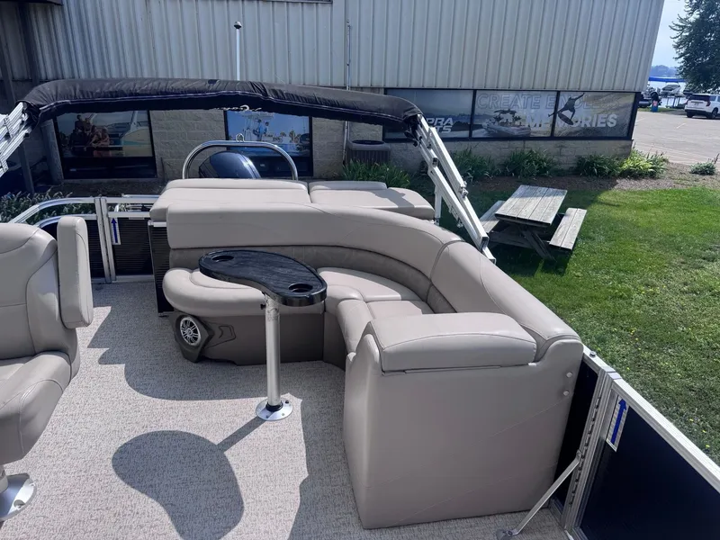 Slide: The Image of Avalon LSZ 2285 CR 2020 - 9