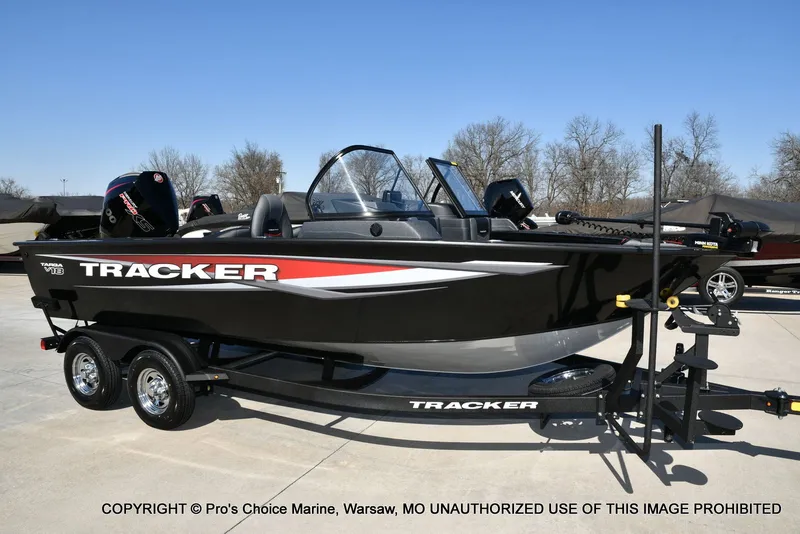 Slide: The Image of Tracker Targa V-18 WT 2026 - 103