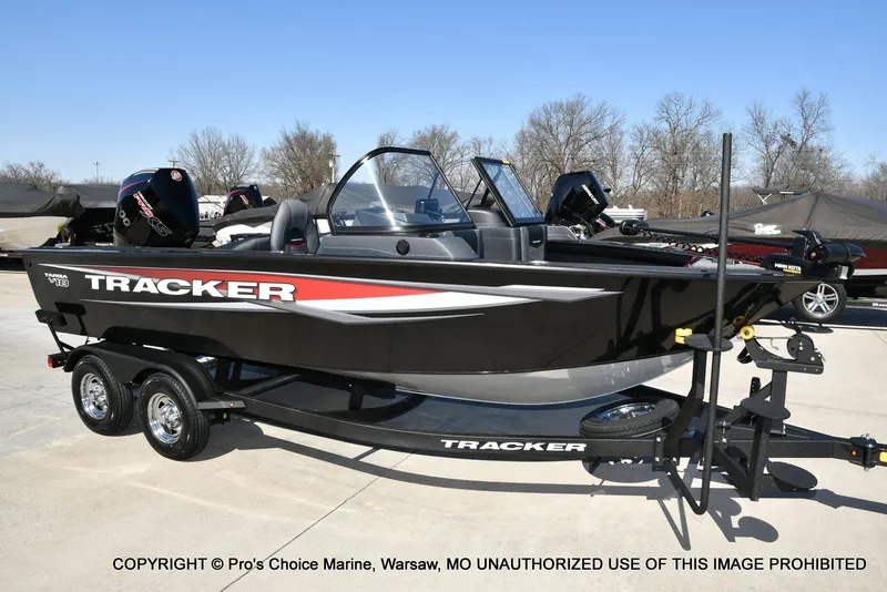 Slide: The Image of Tracker Targa V-18 WT 2026 - 106