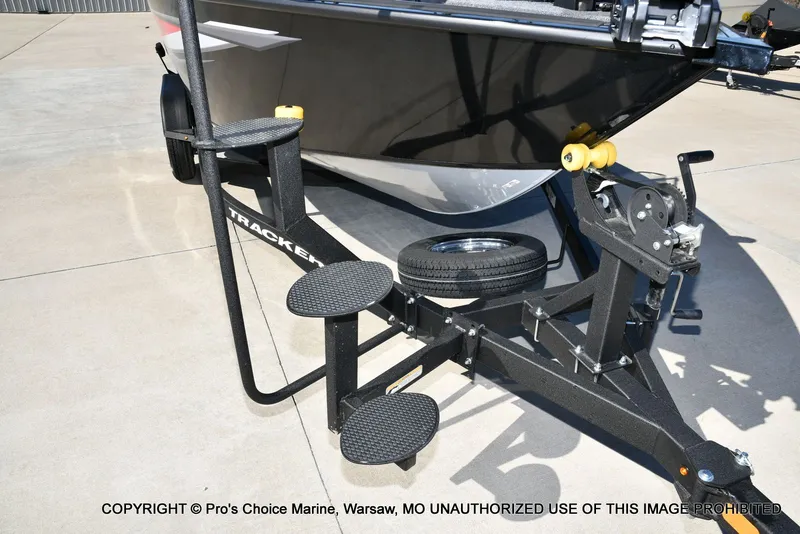 Slide: The Image of Tracker Targa V-18 WT 2026 - 27