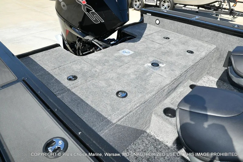 Slide: The Image of Tracker Targa V-18 WT 2026 - 31