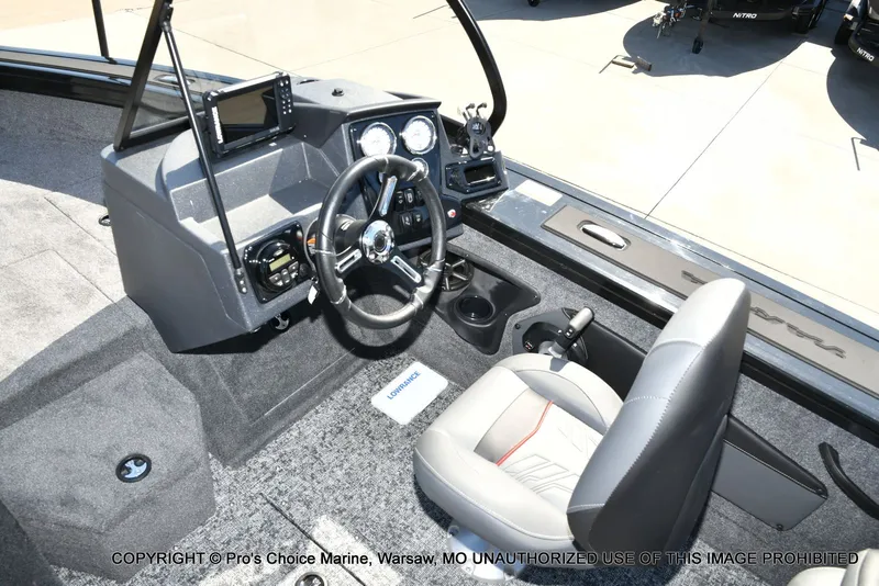 Slide: The Image of Tracker Targa V-18 WT 2026 - 38