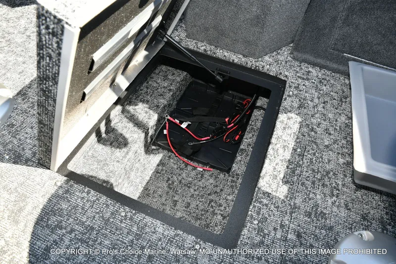 Slide: The Image of Tracker Targa V-18 WT 2026 - 54