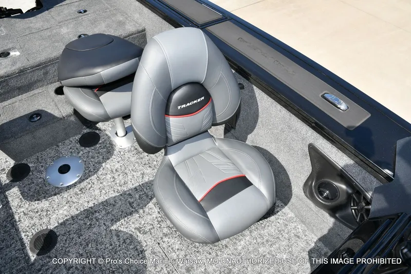 Slide: The Image of Tracker Targa V-18 WT 2026 - 69