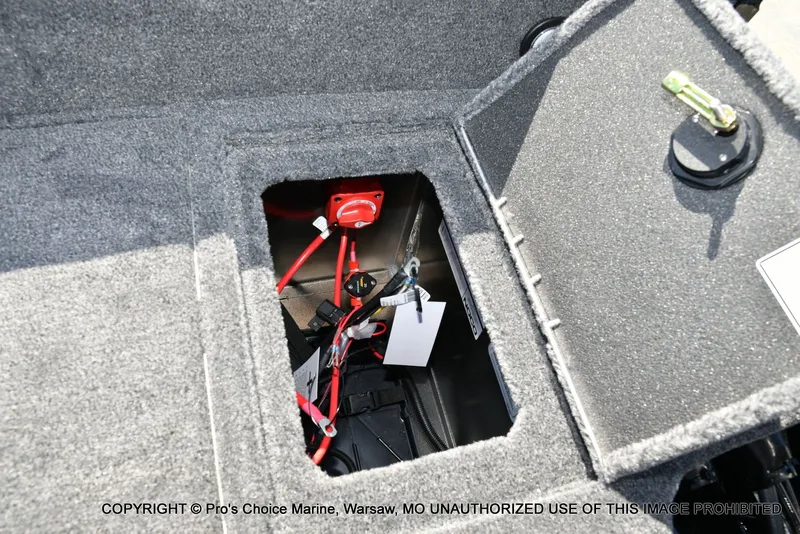 Slide: The Image of Tracker Targa V-18 WT 2026 - 83