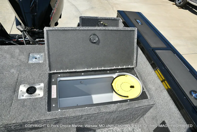 Slide: The Image of Tracker Targa V-18 WT 2026 - 84