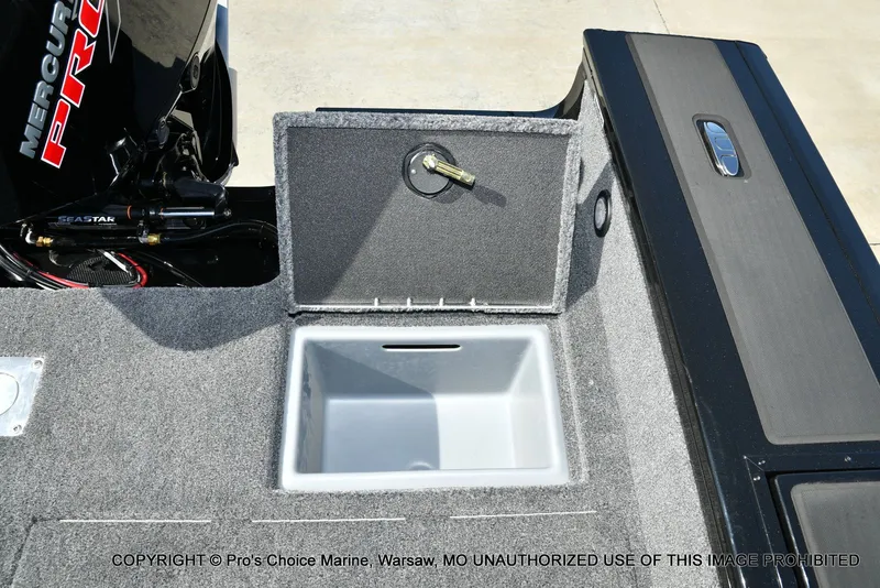 Slide: The Image of Tracker Targa V-18 WT 2026 - 87