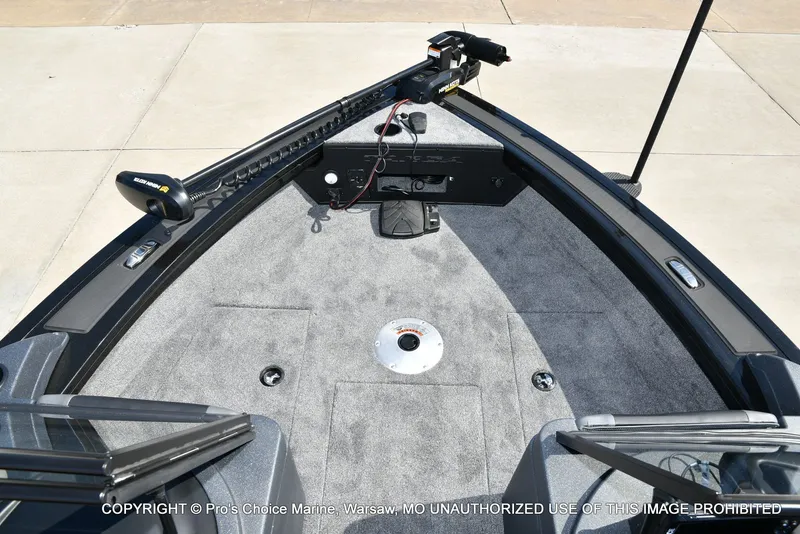 Slide: The Image of Tracker Targa V-18 WT 2026 - 9