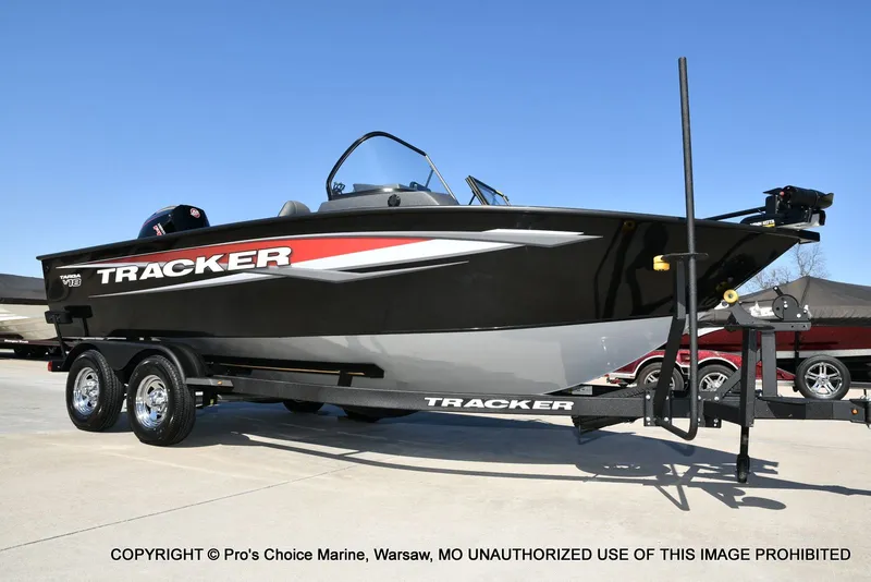 Slide: The Image of Tracker Targa V-18 WT 2026 - 97