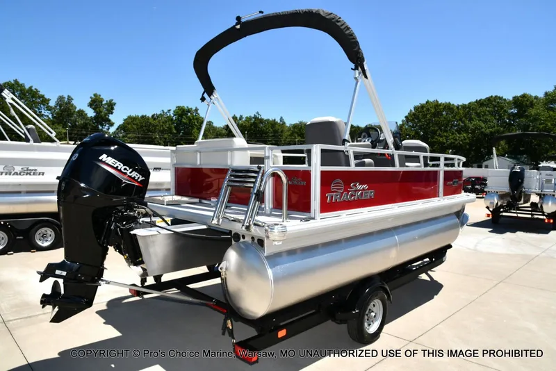 Slide: The Image of Sun Tracker Bass Buggy 16 XL Select 2026 - 12