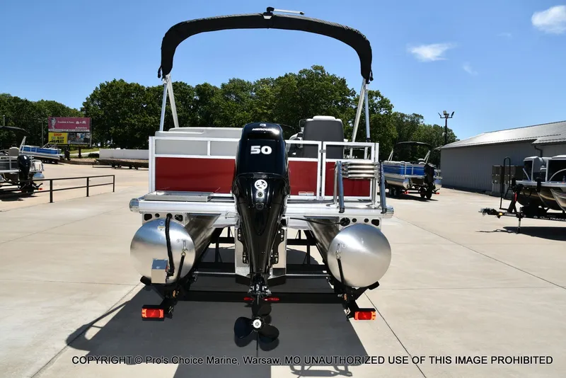 Slide: The Image of Sun Tracker Bass Buggy 16 XL Select 2026 - 16