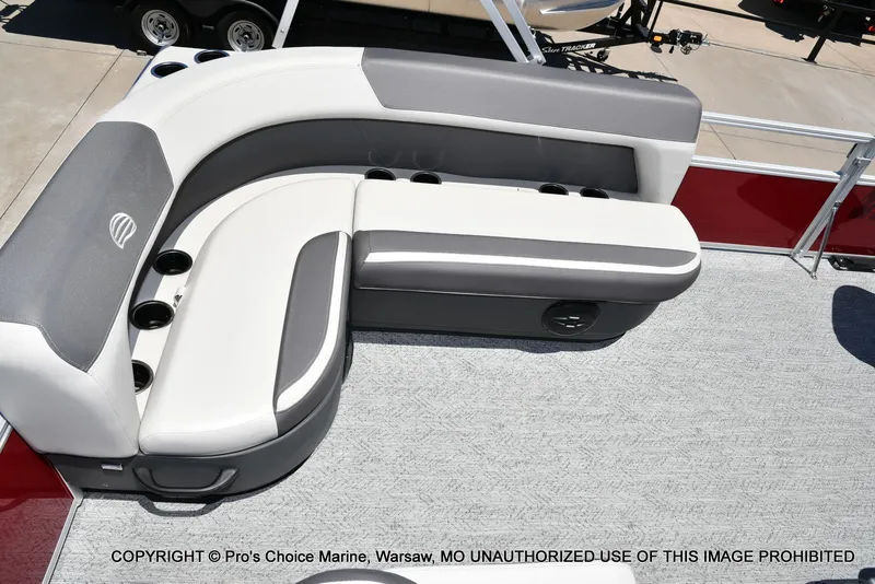 Slide: The Image of Sun Tracker Bass Buggy 16 XL Select 2026 - 43