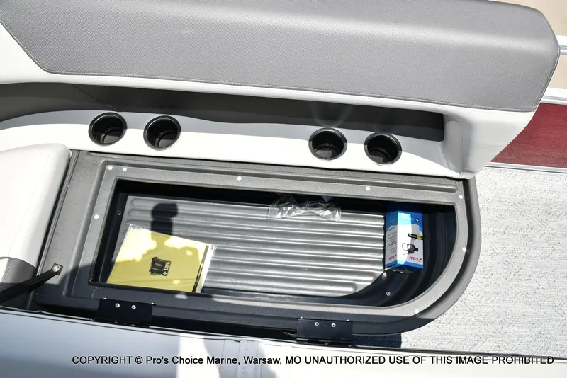 Slide: The Image of Sun Tracker Bass Buggy 16 XL Select 2026 - 47