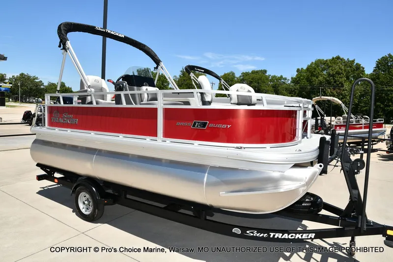 Slide: The Image of Sun Tracker Bass Buggy 16 XL Select 2026 - 50