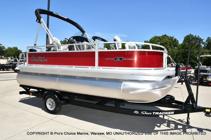 Slide: The Image of Sun Tracker Bass Buggy 16 XL Select 2026 - 52