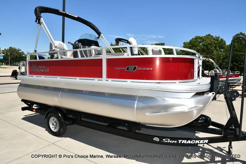 Slide: The Image of Sun Tracker Bass Buggy 16 XL Select 2026 - 60