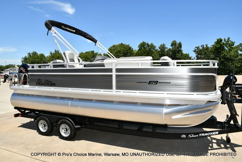 The Image of Sun Tracker Fishin' Barge 20 DLX 2026 - 1