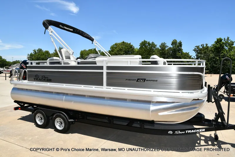 Slide: The Image of Sun Tracker Fishin' Barge 20 DLX 2026 - 77