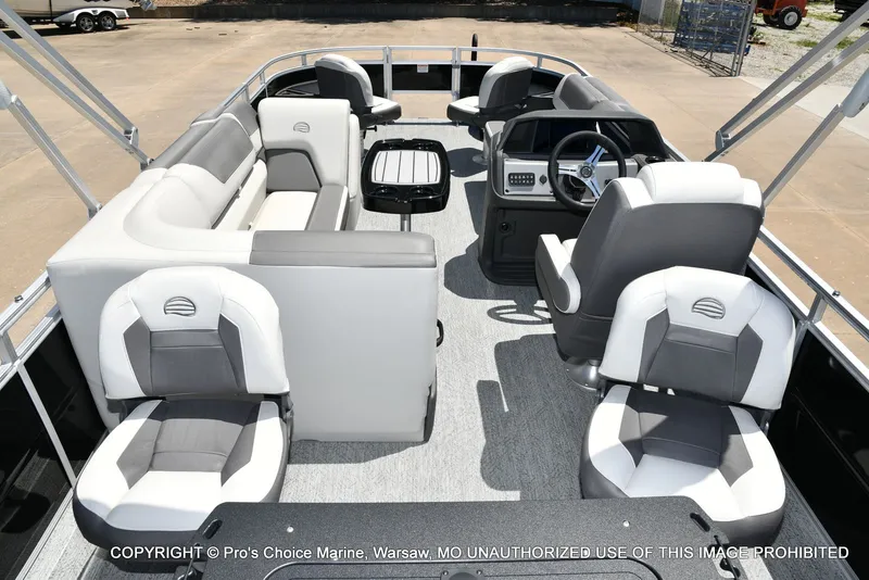 Slide: The Image of Sun Tracker Fishin' Barge 20 DLX 2026 - 13