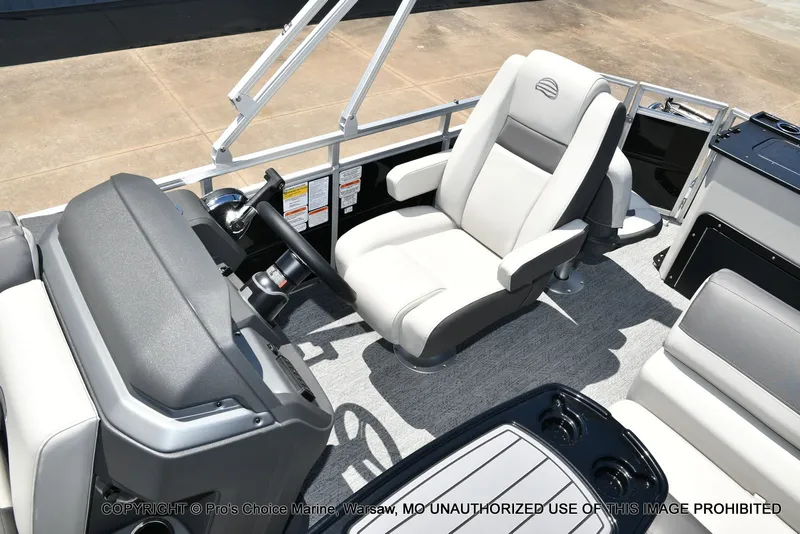 Slide: The Image of Sun Tracker Fishin' Barge 20 DLX 2026 - 43