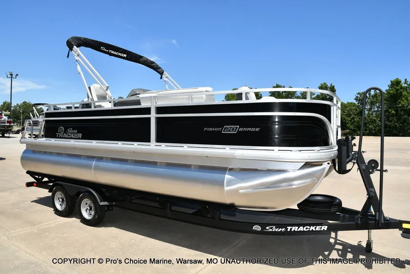 Slide: The Image of Sun Tracker Fishin' Barge 20 DLX 2026 - 75