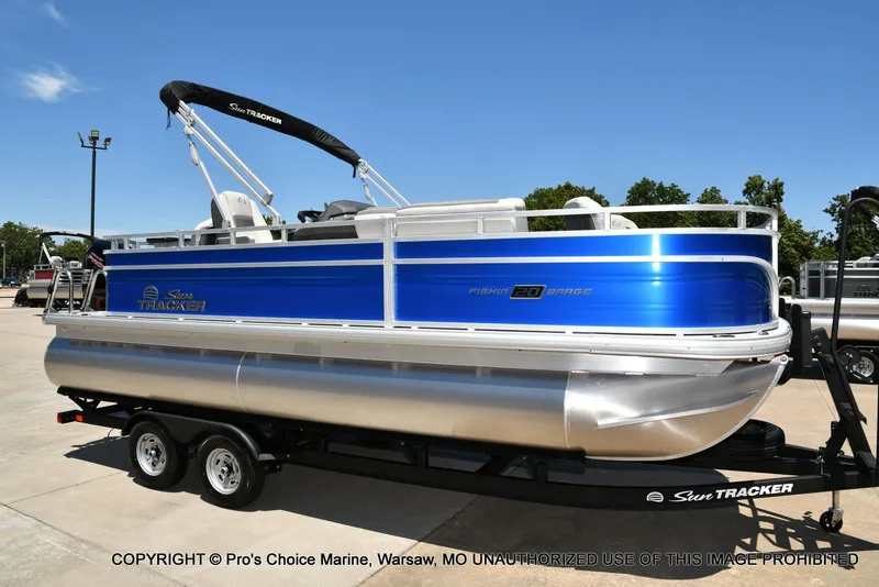 Slide: The Image of Sun Tracker Fishin' Barge 20 DLX 2026 - 84
