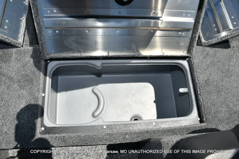 Slide: The Image of Tracker Super Guide V-16 2026 - 44