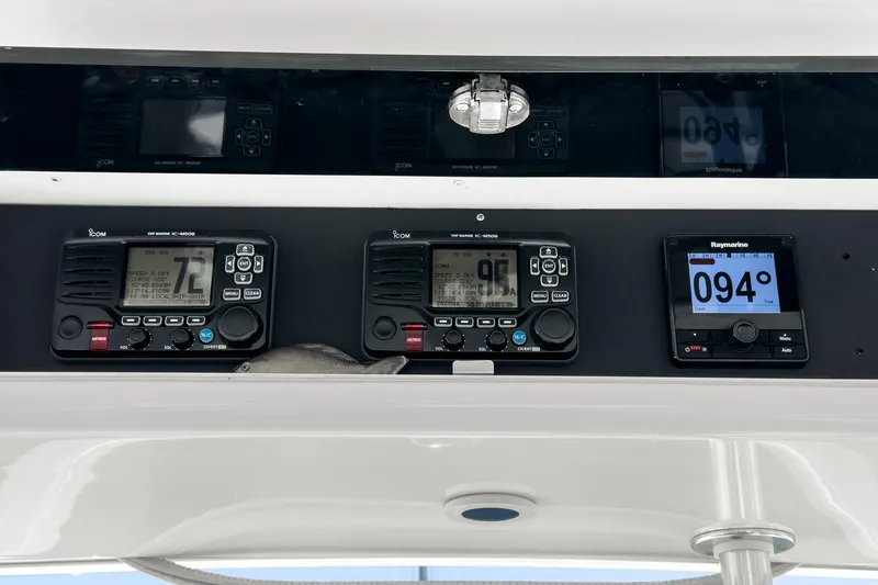 Slide: The Image of Egg Harbor 37 SportYacht 2009 - 56