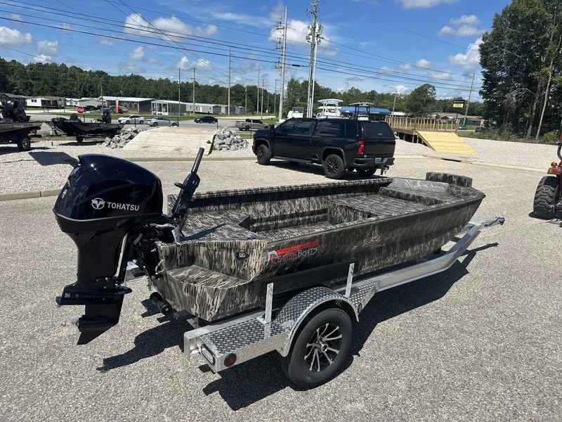 Slide: The Image of Reaper Boats 553 STEP TRANSOM 2025 - 3