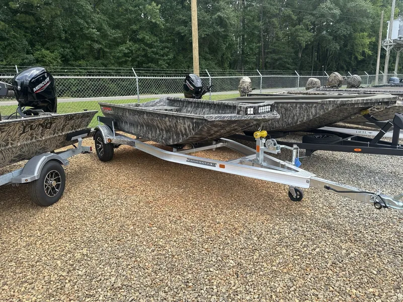 Slide: The Image of Reaper Boats 553 STEP TRANSOM 2025 - 5