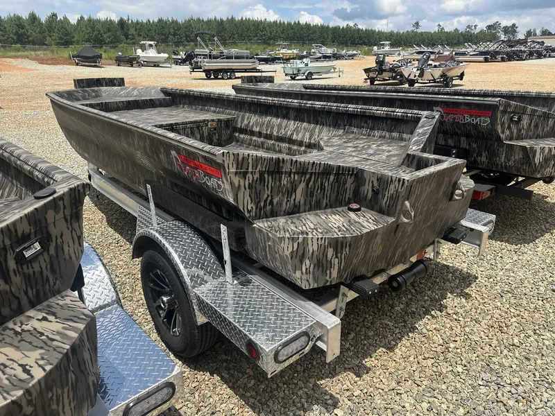 Slide: The Image of Reaper Boats 756 STEP TRANSOM 2026 - 3