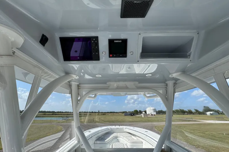 Slide: The Image of Overhead view of 2020 Yellowfin 36 Offshore boat on water. - 15