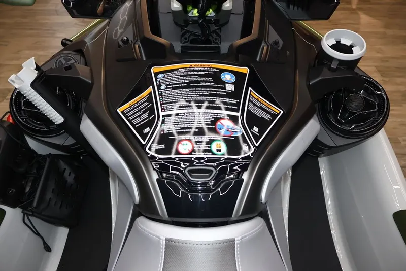 Slide: The Image of Sea-Doo FishPro™ Apex 300 2025 - 12