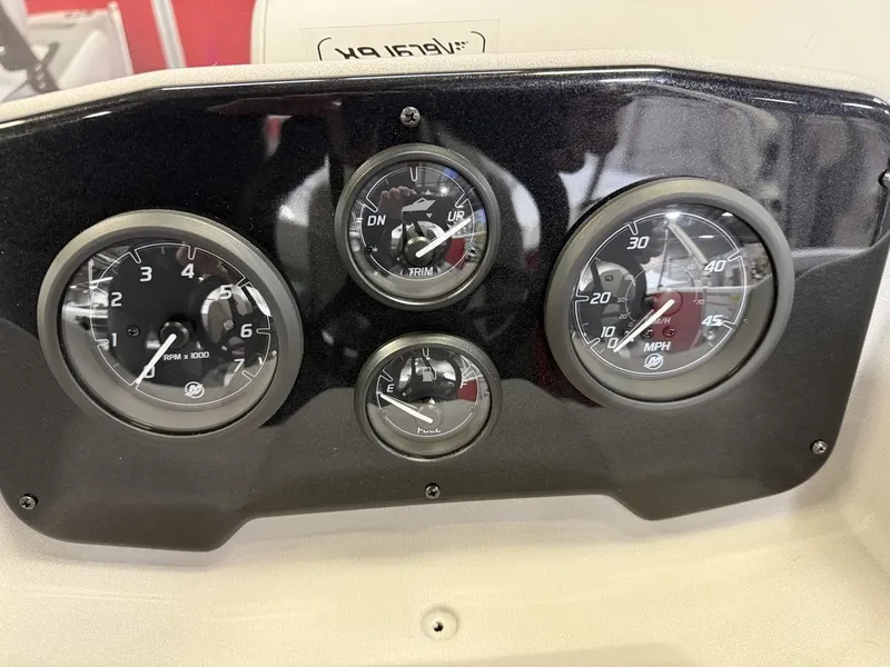 Slide: The Image of Princecraft Sportfisher 21-2S 2025 - 18