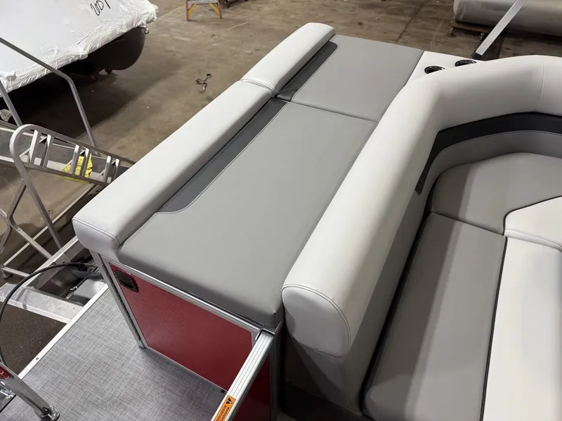 Slide: The Image of Princecraft Sportfisher 21-2S 2025 - 22