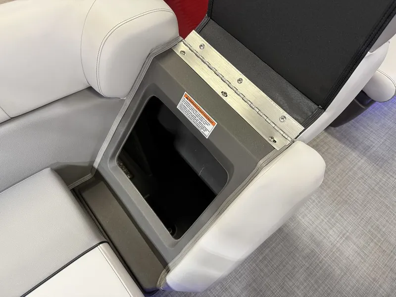 Slide: The Image of Princecraft Sportfisher 21-2S 2025 - 30