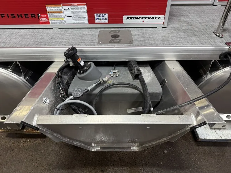 Slide: The Image of Princecraft Sportfisher 21-2S 2025 - 38