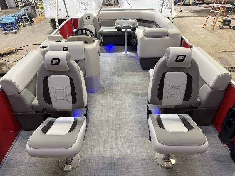 Slide: The Image of Princecraft Sportfisher 21-2S 2025 - 7