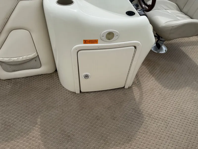 Slide: The Image of Bennington 2250RL 2004 - 23