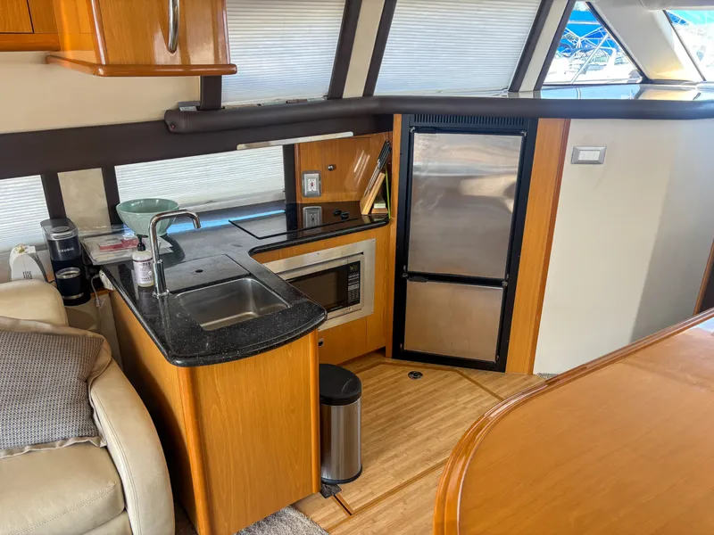 Slide: The Image of Carver 43 Super Sport 2010 - 28