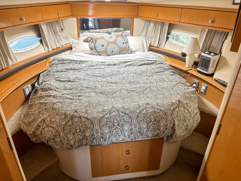 Slide: The Image of Carver 43 Super Sport 2010 - 37