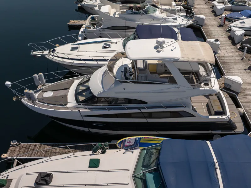 Slide: The Image of Carver 43 Super Sport 2010 - 5