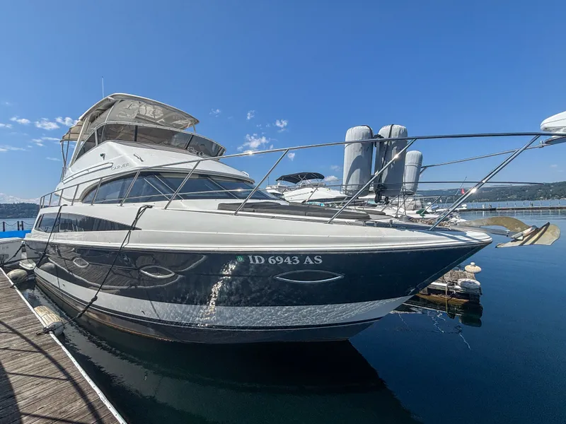 Slide: The Image of Carver 43 Super Sport 2010 - 9