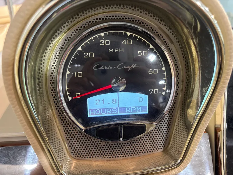 Slide: The Image of Chris-Craft Launch 25 GT 2020 - 14